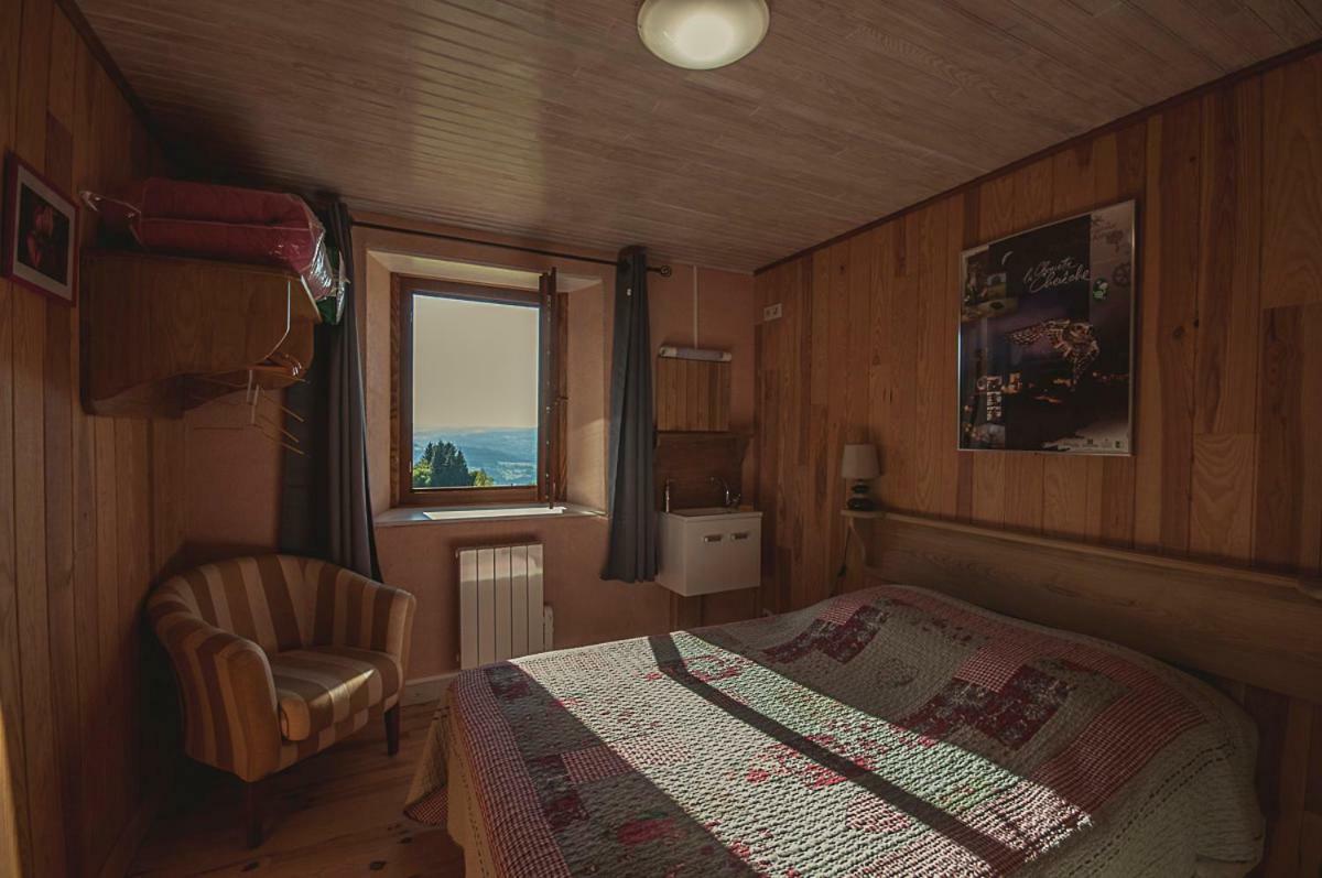 Gite " Oree Des Bois" Vertolaye Dış mekan fotoğraf